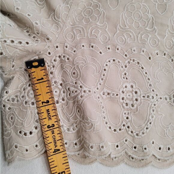 Anthropologie Elevenses Linen Blend Embroidered Shorts Size 6 - Picture 13 of 13